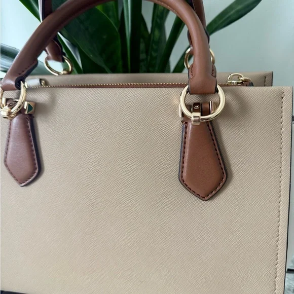 BRAND NEW Michael Kors Marilyn Satchel Bag. 🤎👜 Beautiful!! - Picture 6 of 16
